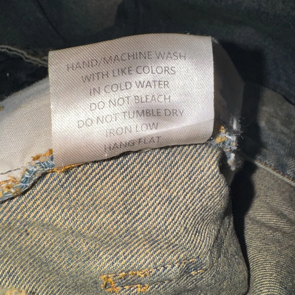 NEAUX DUOBT Stylish Blue Distressed Jeans for Men - Picture 14 of 16